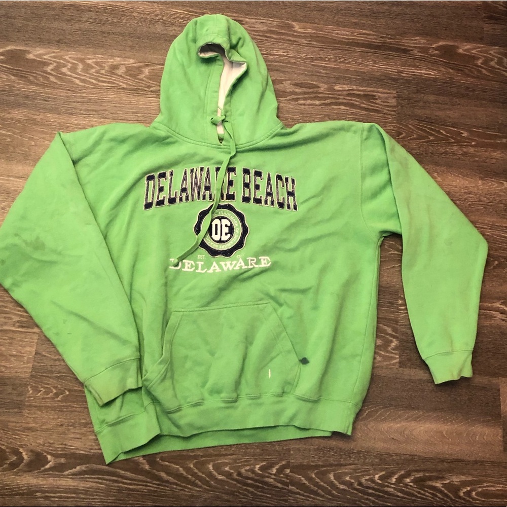 sweatshirt